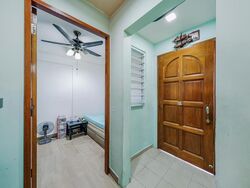 Blk 325 Jurong East Street 31 (Jurong East), HDB Executive #575657191